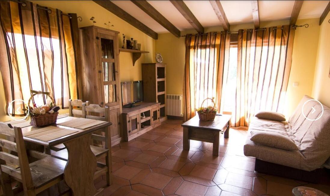 Apartamentos Rurales "La Cabana" Rascafría Extérieur photo
